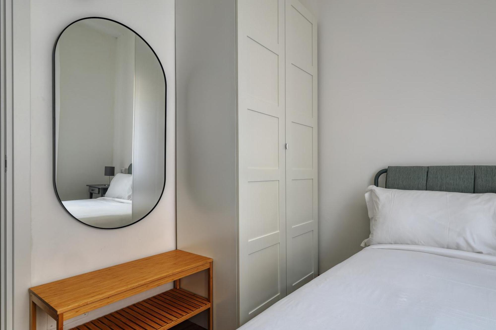 Joivy Chic 3-Bed Flat Near Colonne Di San Lorenzo Mailand Exterior foto